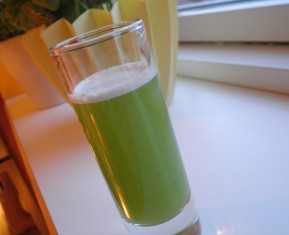 Cucumber shooter