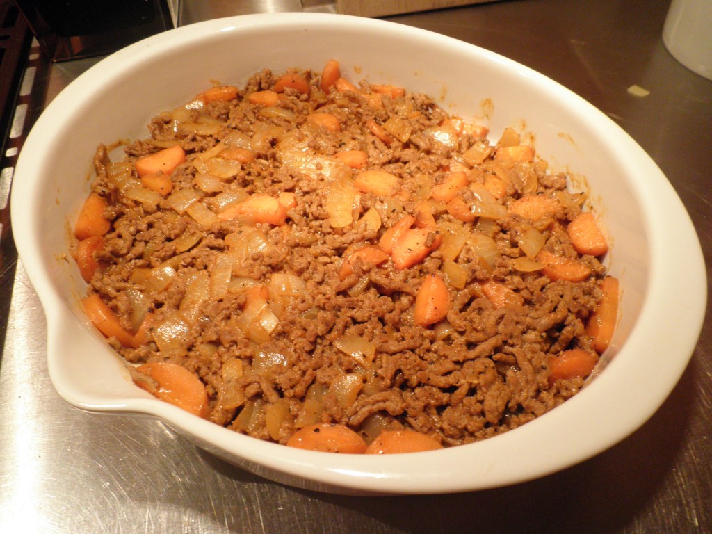 Engelsk Cottage pie. variationen af sheppards pie, men med oksekød i stedet for lammekød