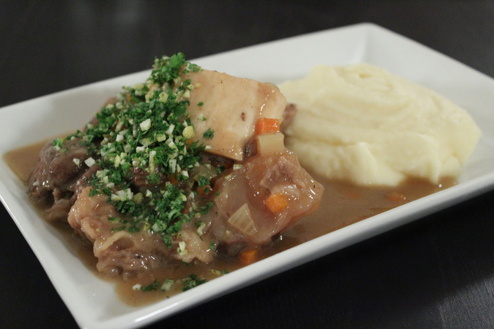 Osso buco bianco - den originale osso buco unden tomat, men med hvidvin og vermouth