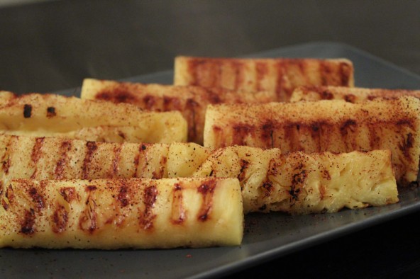Grillet ananas med chili - hot & sweet snack